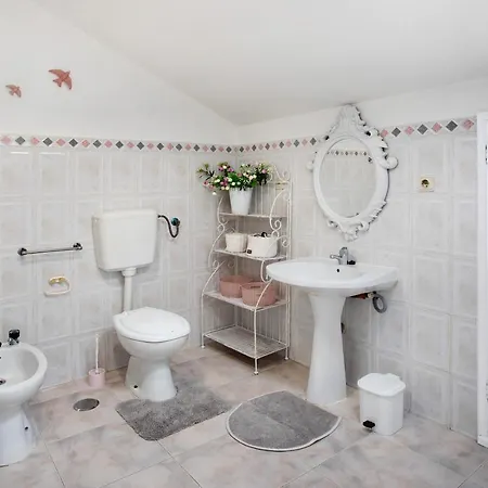 Quinta Andorinhas - Nazare Apartment *